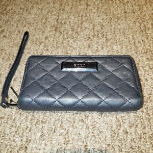 DKNY SOFT LEATHER WALLET